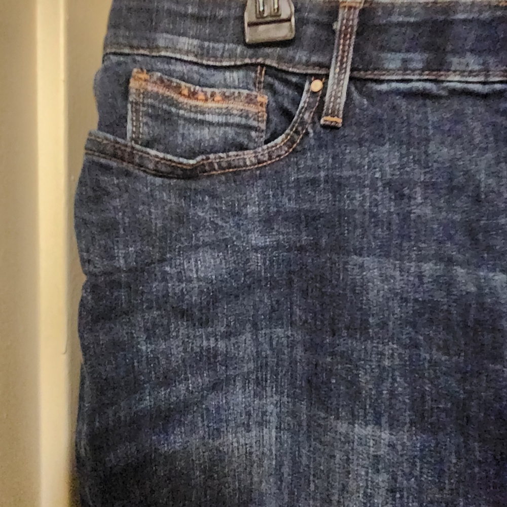 Levi's Dark blue wash straight leg jeans. Size 32× 32. - Picture 5 of 8